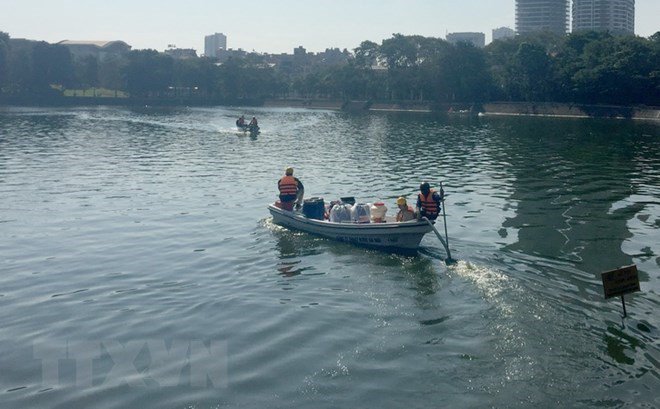Discoverdanang's tweet photo. The quality of water in many lakes in Hanoi has been improved considerably, leading experts said at a meeting on March 6 to review the one-year using of Redoxy-3C, a water purification product made in Germany to the order of the capital city to tackle  ... https://t.co/OkArbIFn4N https://t.co/npYbZfGD6A