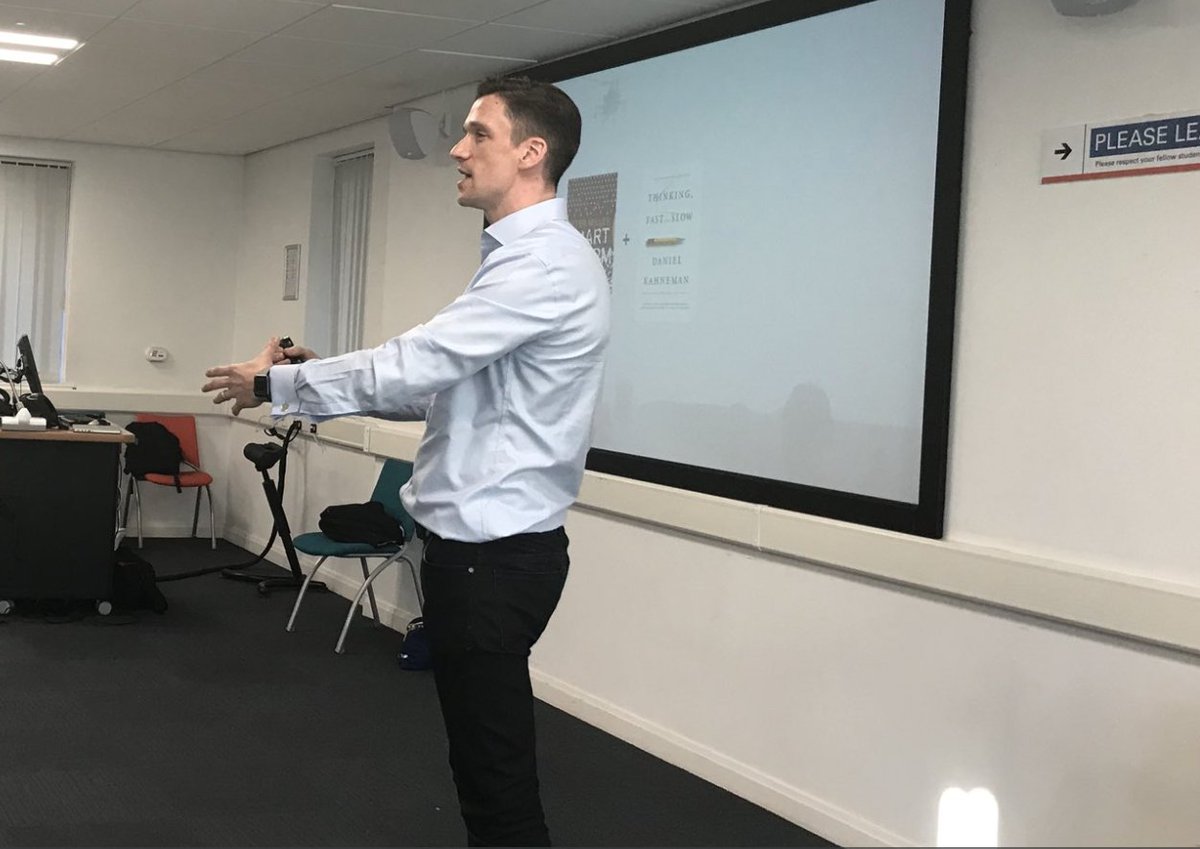 enswarm's tweet photo. On Tuesday, @Joe_Enswarm &amp; @jasonzerbin set students @bournemouthuni an #Enswarm challenge and we look forward to seeing what they come up with in a couple of weeks!

@GlobalBU @BUcareersweb @empactventures @getMucho, @Linkilaw, @ticketpassHQ @WomenAwards @C6nAboveAll https://t.co/7OlQFDQaXZ