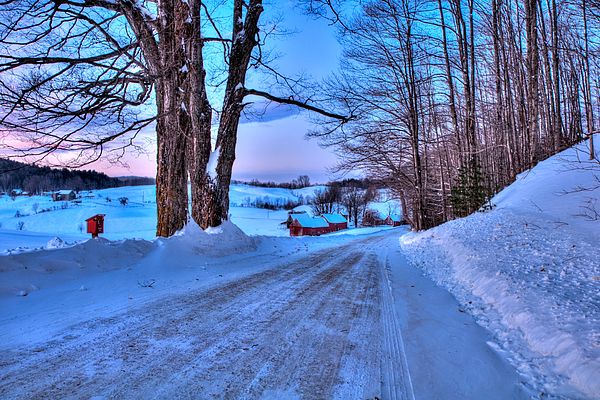 JoannVitali's tweet photo. Jenne Farm In #Winter - Vermont Art by Joann Vitali https://t.co/MpXnvjP4Az #Vermont #interiordesign #NewEngland #JenneFarm @NewEnglandTrvlr @VermontTourism https://t.co/31d67dzzrE