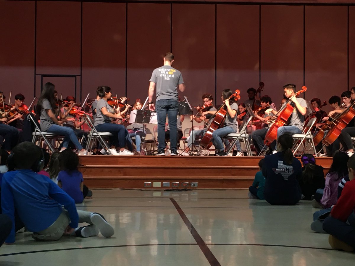 adamshuntart's tweet photo. Big thank you to PESH orch for visiting Hunt Elementary this am #peshorch #huntlearns https://t.co/pYBkDwpWYY