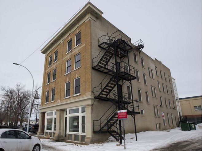 Developer donates entire building to house pregnant homeless women ebx.sh/2ttWHcB #yeg