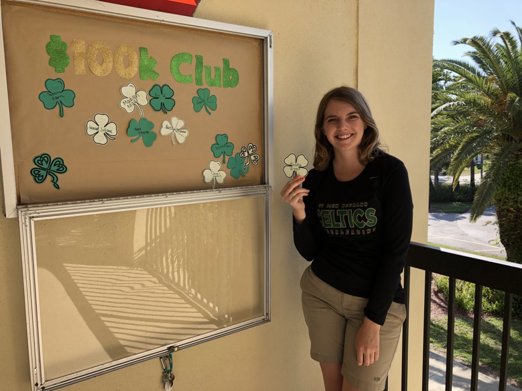 MsRosz's tweet photo. CONGRATS Maddie G on your spot in the $100k Club! She has received 💲 offers for @BostonCollege, @berrycollege, and @elonuniversity &amp; was accepted to be a gator. She’s waiting to hear back from a few more &amp; making her decision based on fit &amp; access to medical research as an ugrad https://t.co/aoUz3OCwWI