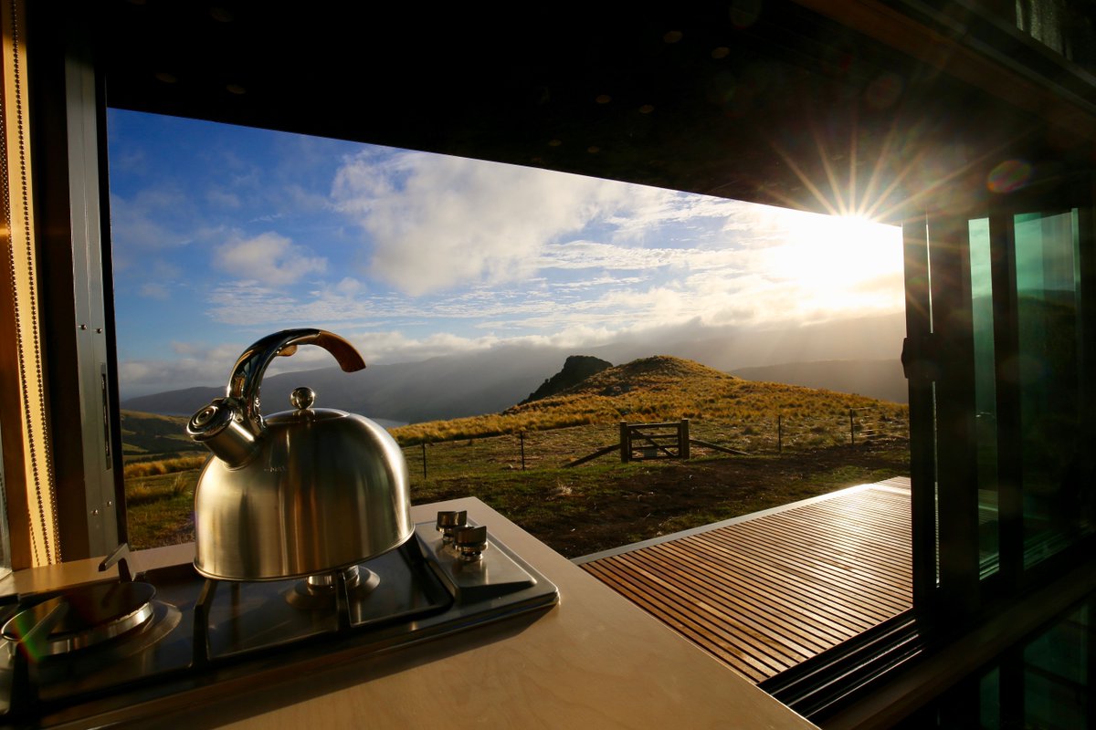 Cool_Stays's tweet photo. CABIN PORN // Pohue PurePod in Port Levy - Banks Peninsula, NZ
Sleeps 2 from Β£330 / night
https://t.co/Zjlp3nEgOl
"Surround yourself in the rolling hills of #NewZealand at the Pohue #PurePod, a uniquely private #cabin overlooking the historic Port Levy bay." #cabinporn #coolstays https://t.co/YnSsog5P6o