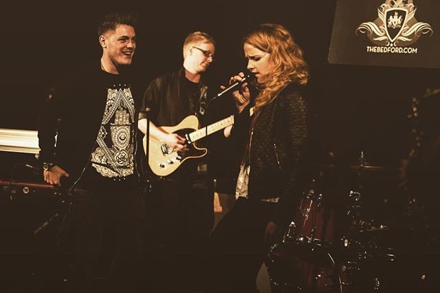 Reposting @lucanmills:
#TB to @thebedfordlive Balham with @ellesbailey. Great show 🚨✌️🌟 #live #music #gig #balham #thebedford #rap #blues #freestyle #band #improv #london #livemusic #love