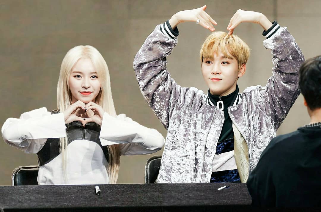xnantokanarusax's tweet photo. Chapter 31!! ElKwan's Love... ๐๐๐
https://t.co/BhtCiCMXb2
#CLC #Seventeen #Elkie #Seungkwan #ElKwan #Jeonghan #Seunghee #SeungHan #Wattpad #DontWannaCry #ChapterThirtyOne https://t.co/A1Dif9ffWC