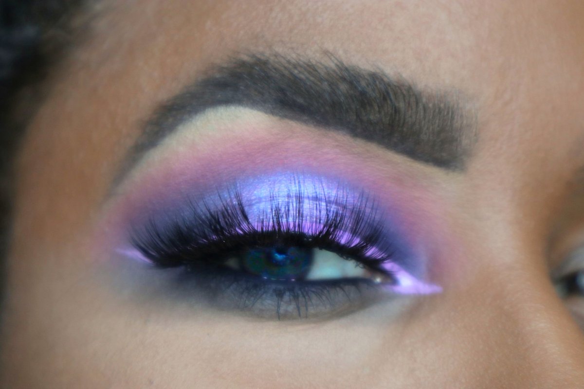 Subscribe to my YouTube, a BIG unboxing soon! 
@katvondbeauty Pastel Goth 
Clementine, Meow and Dope <a href="/shopvioletvoss/">VioletVoss™Cosmetics</a> Hashtag Palette
Sunset, Relevant, TBT, Petty AF, Lila and Ily <a href="/juviasplace/">Juvia's Place</a> Magic Palette Ive Yejide 
@nyxcosmetics Vivid Liners White, Lilac <a href="/Lillylashes1/">Lilly lashes</a> Mykonos