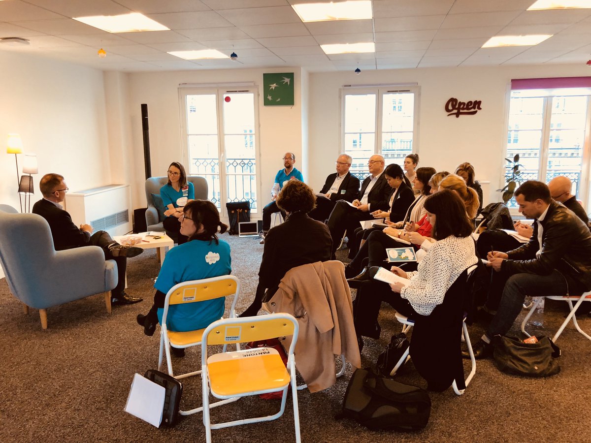 Intra4Good's tweet photo. 💡 #intrapreneurs4good Les #intrapreneurs finissent de présenter leurs projets au 5e étage du #WAIParis ! #PeoplesLab #intrapreneuriat #intrapreneurship 🦄 https://t.co/qM47TvO0nb