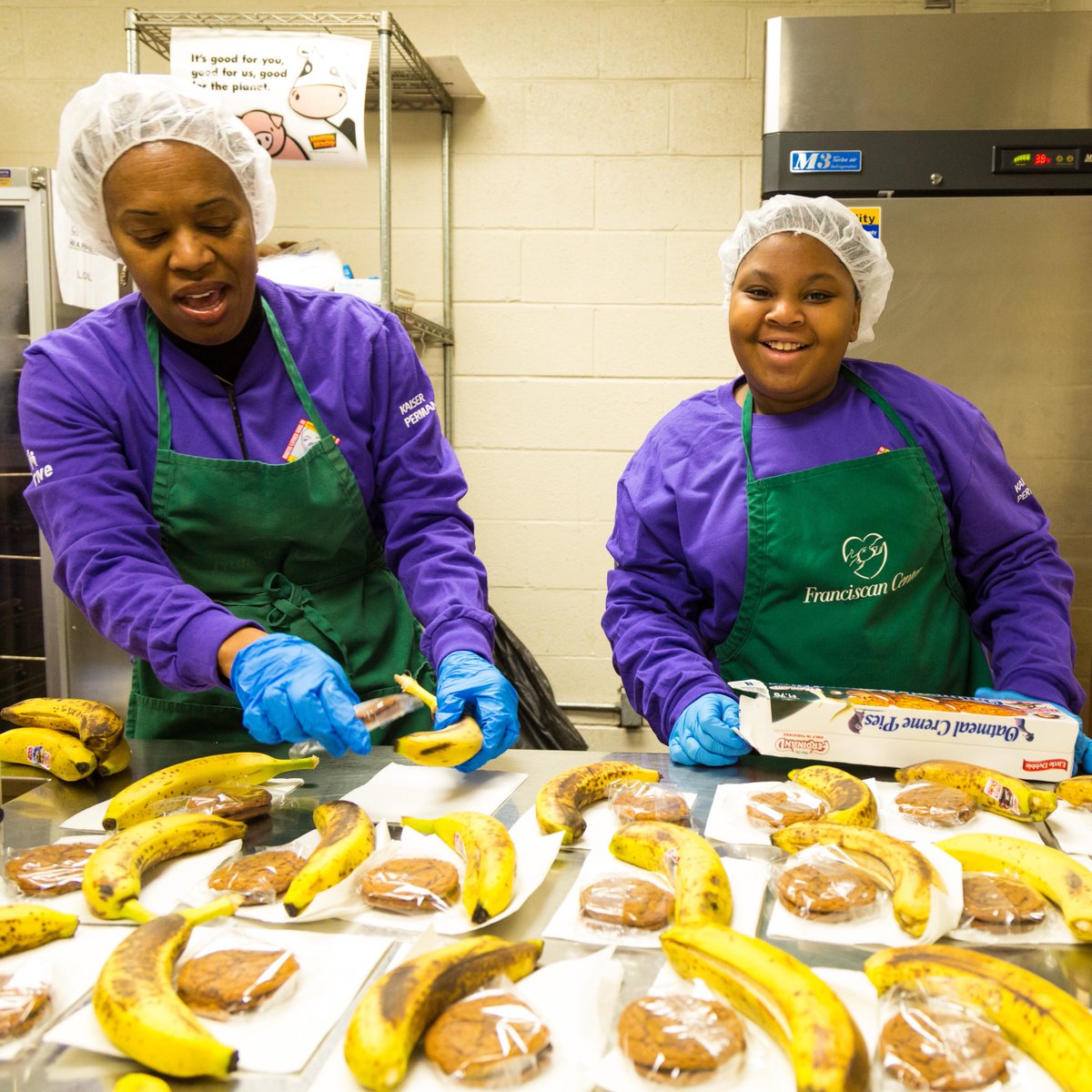 fcbmore's tweet image. The March #FranciscanFlyer is here! Click the link to read our monthly e-newsletter, and don't forget to subscribe! Just hit the "join email list" button at the top of the page. conta.cc/2DaeB3w