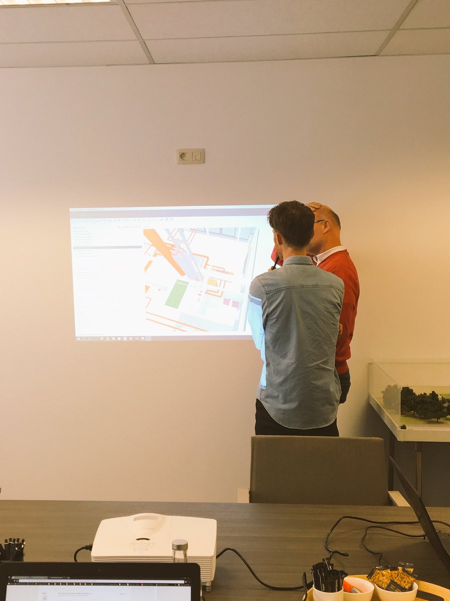 Vrijdag coördinatiedag! Samen BIMmen! YOCO (you only coördinate once) <a href="/BIMplan/">Bimplan</a> #YOCO #BIM #togetherisbetter
