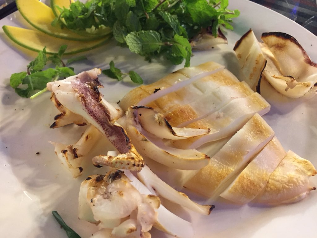 NattyLe0212's tweet photo. Bạn vk tham ăn quá nên quên chụp hình kkk... 😋😋
#seafood
#LeGia2
#dànhchonhau https://t.co/Lje2MDJnXn