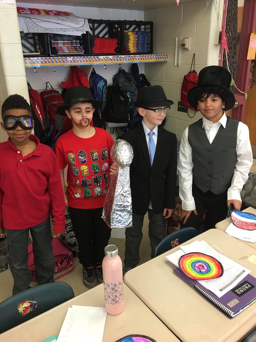 Captain Robert Glass, “Notch,” Vince Lombardi, and Abraham Lincoln represent our wax museum as historical heroes! @CBSteveCashman