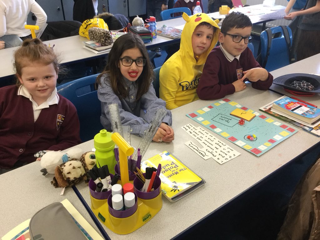 RCS_Alder's tweet photo. Alder class have enjoyed World Book Day 2018 - We made board games and had a go at playing each other’s! https://t.co/33YYbWVSWq