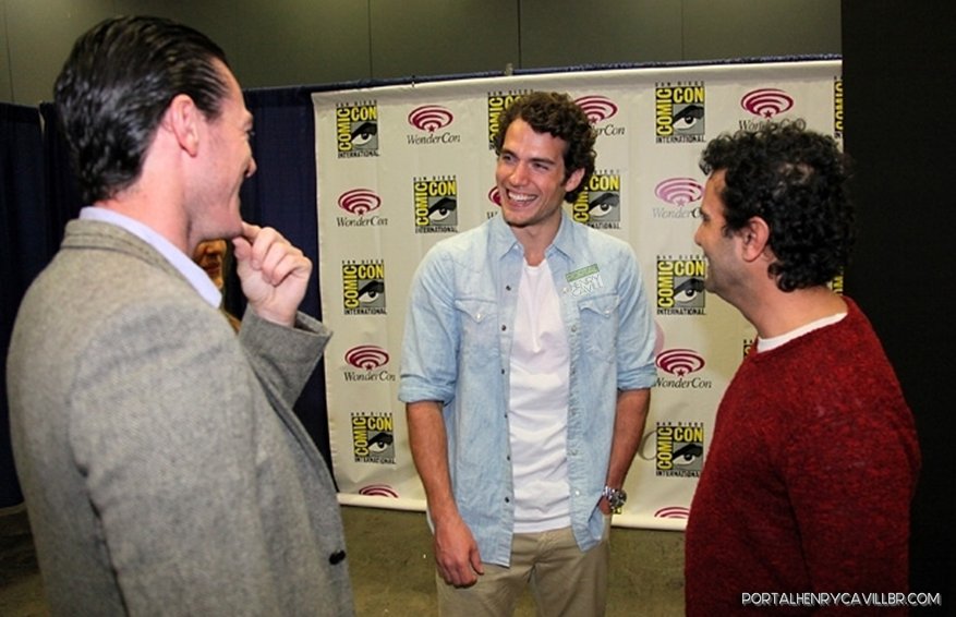 #HenryCavill e seus parceiros de #Imortais, #LukeEvans e o diretor #TarsemSingh, promovendo o longa durante a Wondercon em Abril de 2011.

#HenryCavill and the #Immortals team, #LukeEvans  and the director #TarsemSingh attended the #WonderCon in April/2011 to promote their movie.