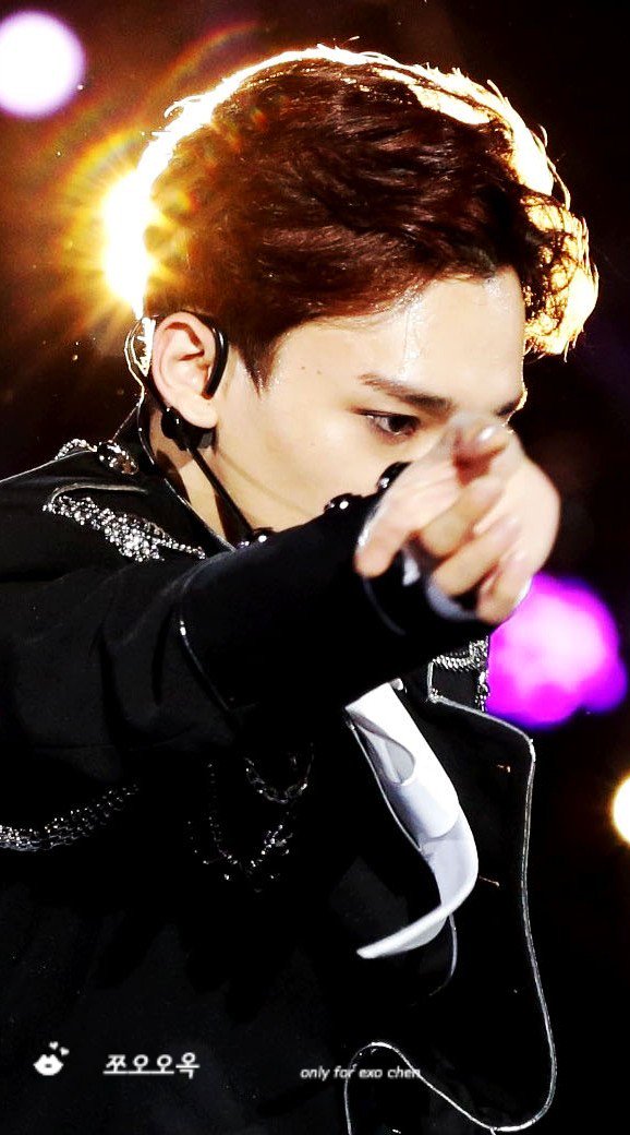 chen9209210921's tweet photo. 아이하트용 재업...!!
개인적으로 좋아하는 사진이예요!
종대야ㅜㅜ

#iHeartAwards #BestFanArmy #EXOL @weareoneEXO https://t.co/BdrZqBZkg0