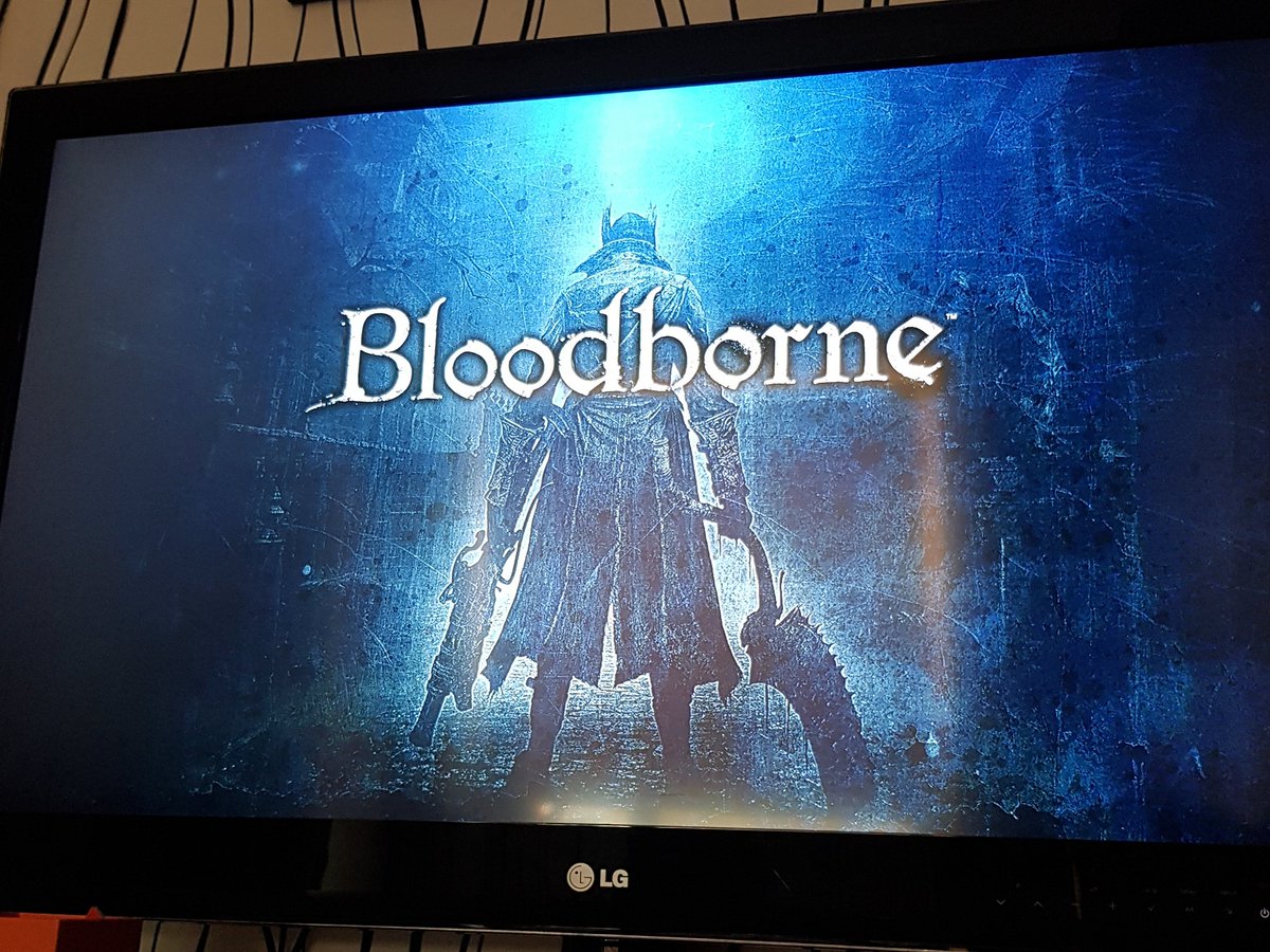 kevinkaya007's tweet photo. Das Wochenende kann los gehen ❤
#Bloodborne @PlayStationDE https://t.co/TuMiDS9Uej