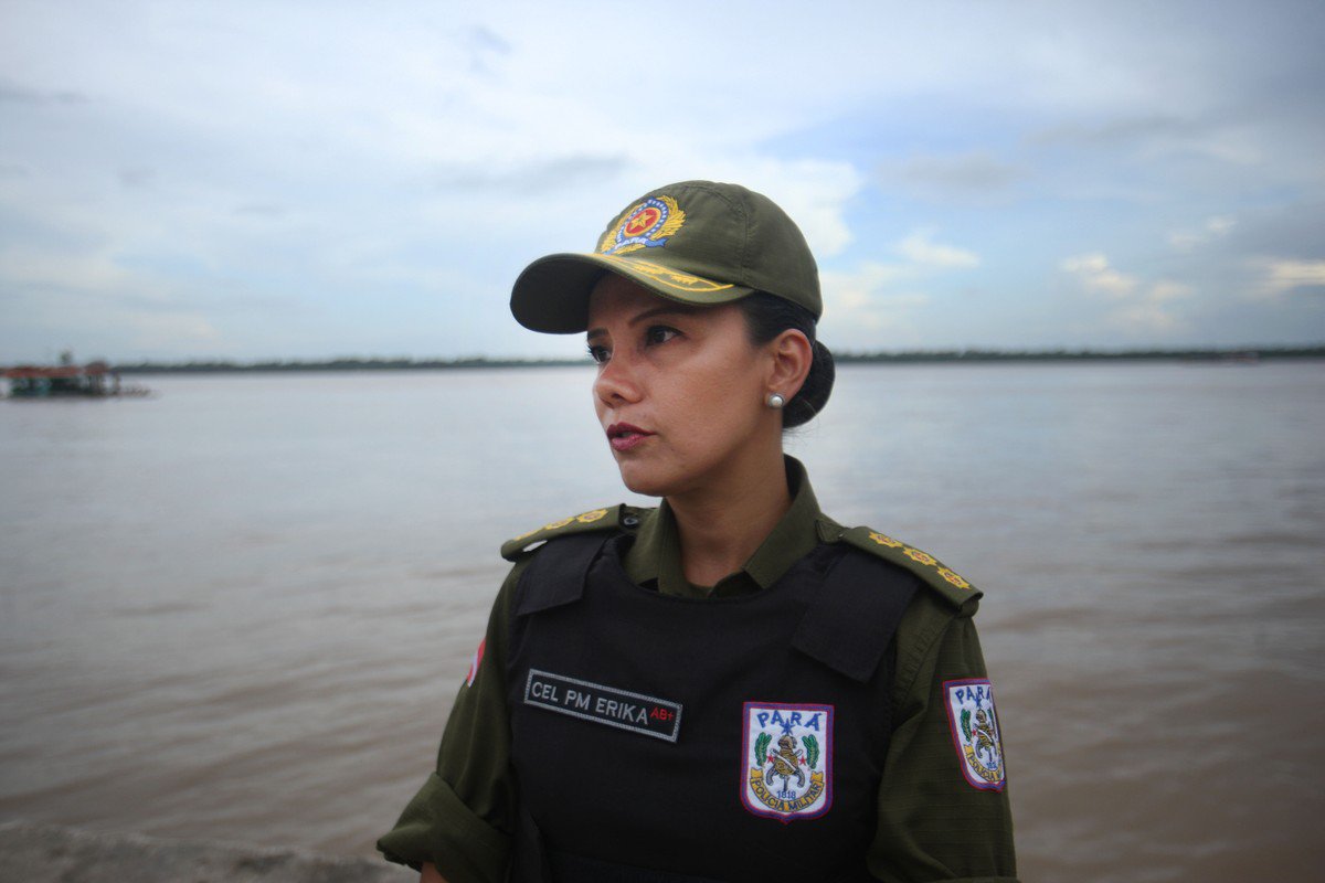 TweetBelem's tweet photo. Pela primeira vez uma mulher comanda um batalhão de policiamento na região metropolitana https://t.co/DxF522W6b3 | #GeekPress #SDV https://t.co/IEaEWL4LKT