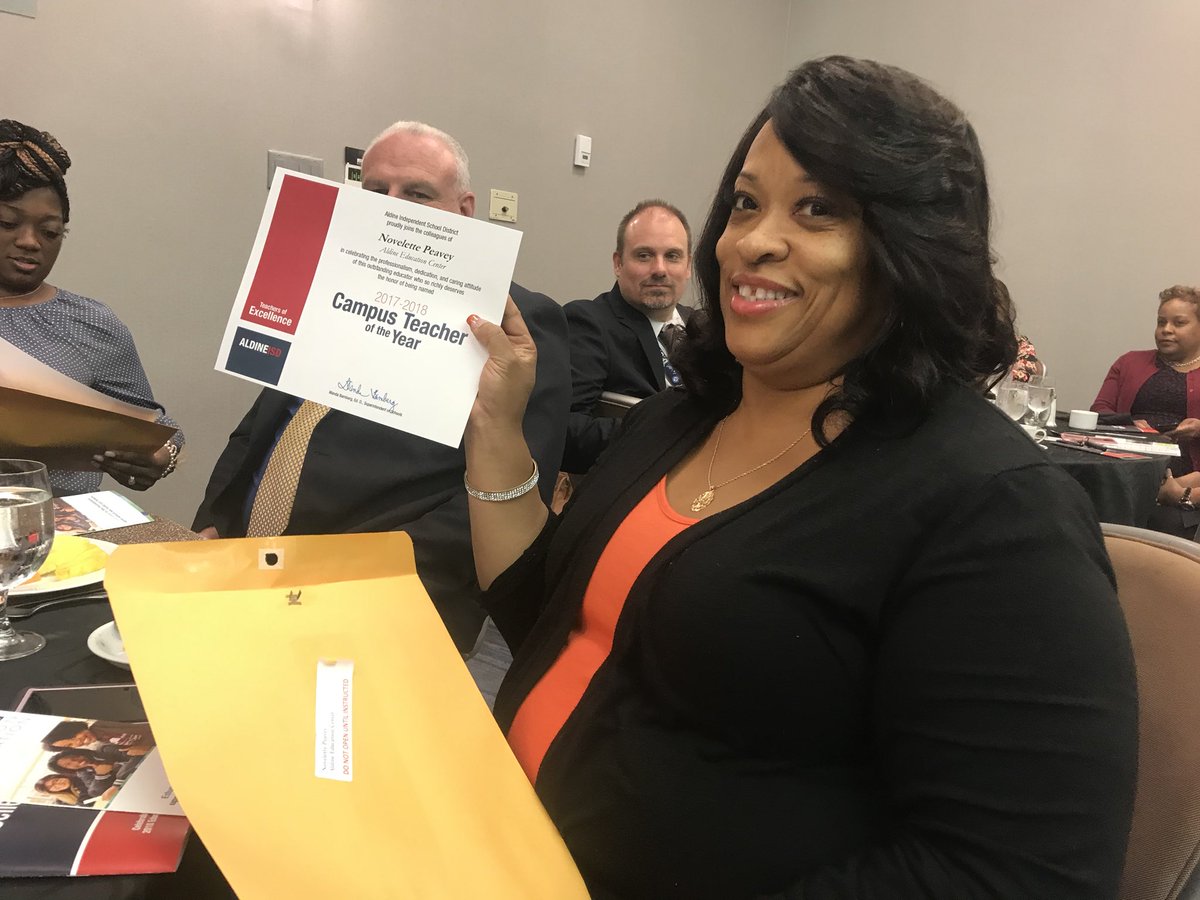 AldineAEC's tweet photo. Celebrating Ms. Peavey at the  @AldineISD  “Educators of Excellence Breakfast”

@AldineEdFnd https://t.co/ymRlO9FmQc