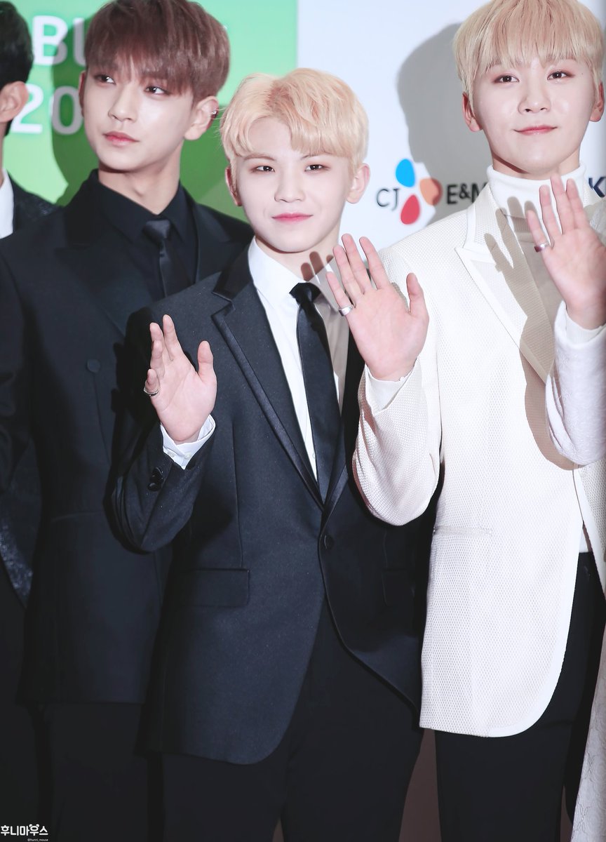 n년전 오늘의 우지 tweet media