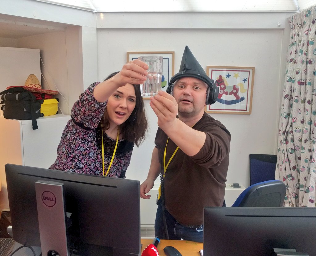 JACKfmSurrey's tweet photo. The live broadcast studio's leaking.

JACK https://t.co/mpTIbC2hta