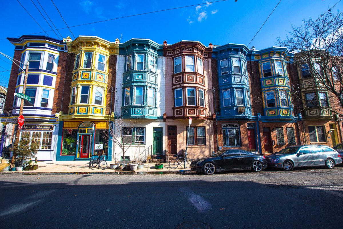 Apply by March 21! Citizen Planners have saved historic buildings, beautified parks, and painted murals. Become a Citizen Planner! Apply to <a href="/PhilaCPI/">Citizen Planners</a> today ➡️ citizensplanninginstitute.org