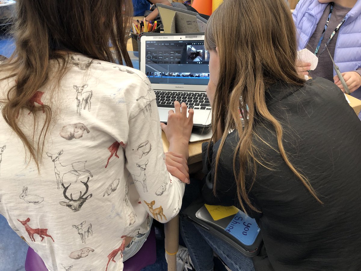 joshburker's tweet photo. Students @The_School preparing for their #TSCIPW presentations to classmates and parents. No Sleep ‘Til Brooklyn has graffiti, journals, web pages, ice cream cones, and a vlog to share. https://t.co/RSvRM2iMLn