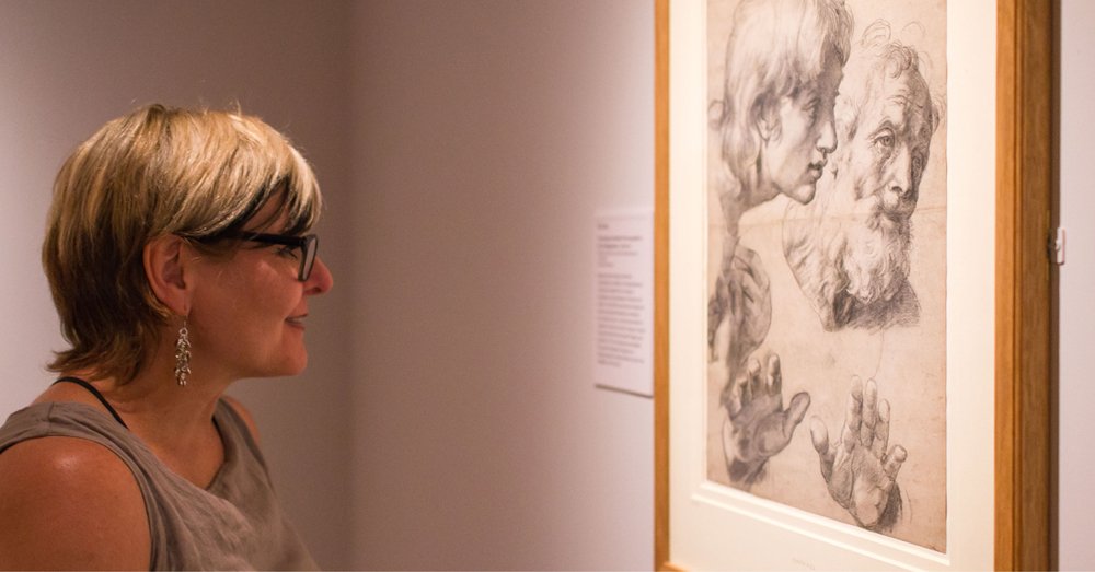 AshmoleanMuseum's tweet photo. 🌟🎉🌟 We are delighted to announce that the Ashmolean has won a Global Fine Art Award for its 2017 #RaphaelDrawings exhibition! #GFAA2017 #GFAA @FineArtAwards https://t.co/o0sPMXk32h