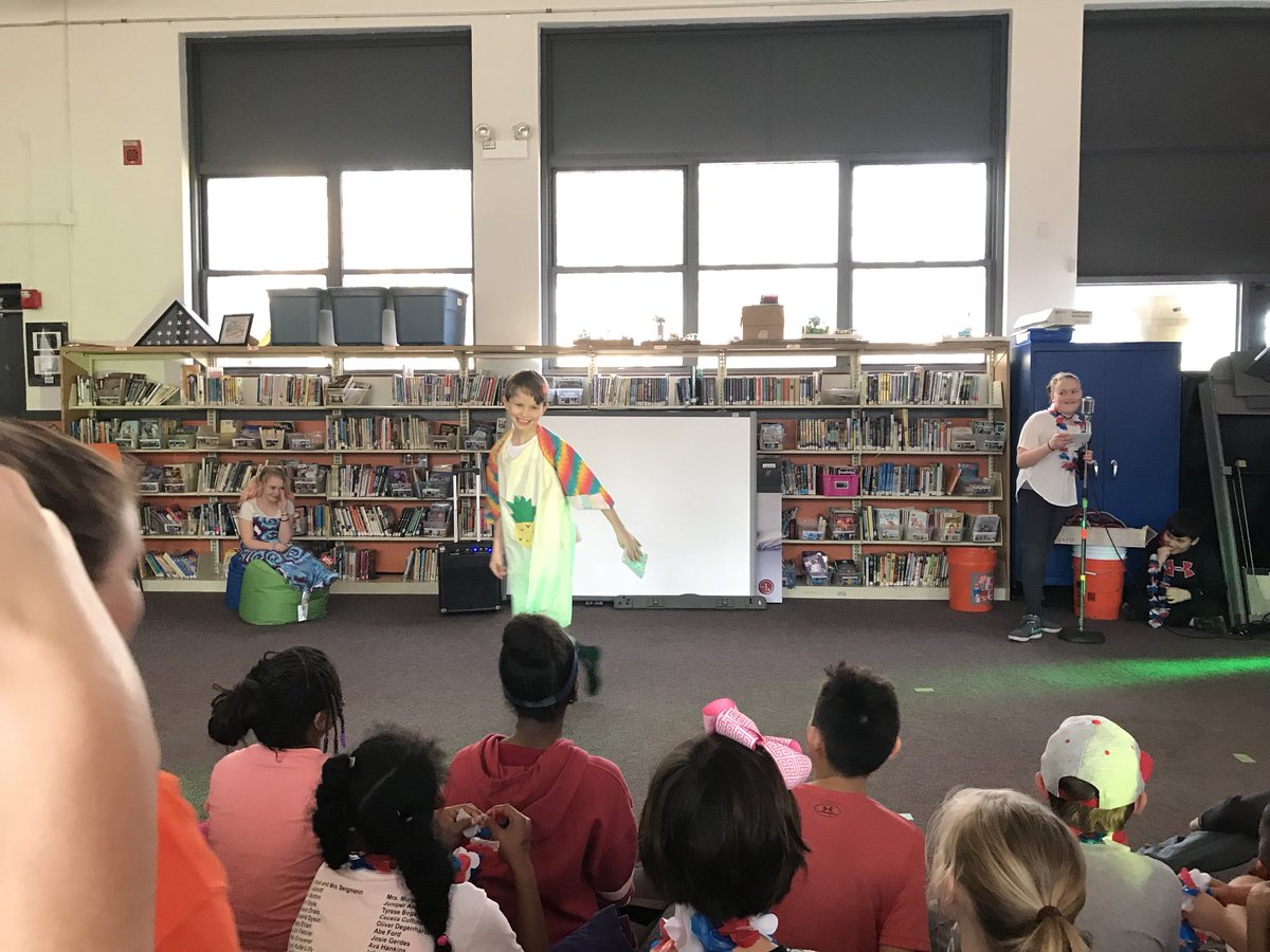 So impressed by the 5th grade fashion designers who put on an excellent fashion show this afternoon. #HudsonRocks #passionproject