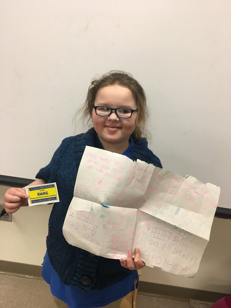 MissFerry13's tweet photo. She spent her evening proving to her sister all that she has learned this year. She totally deserved a #lincolnswagstudent  card. Keep up the hard work!!!!! 💪🏼📖📐 https://t.co/TOhoLhiTXh