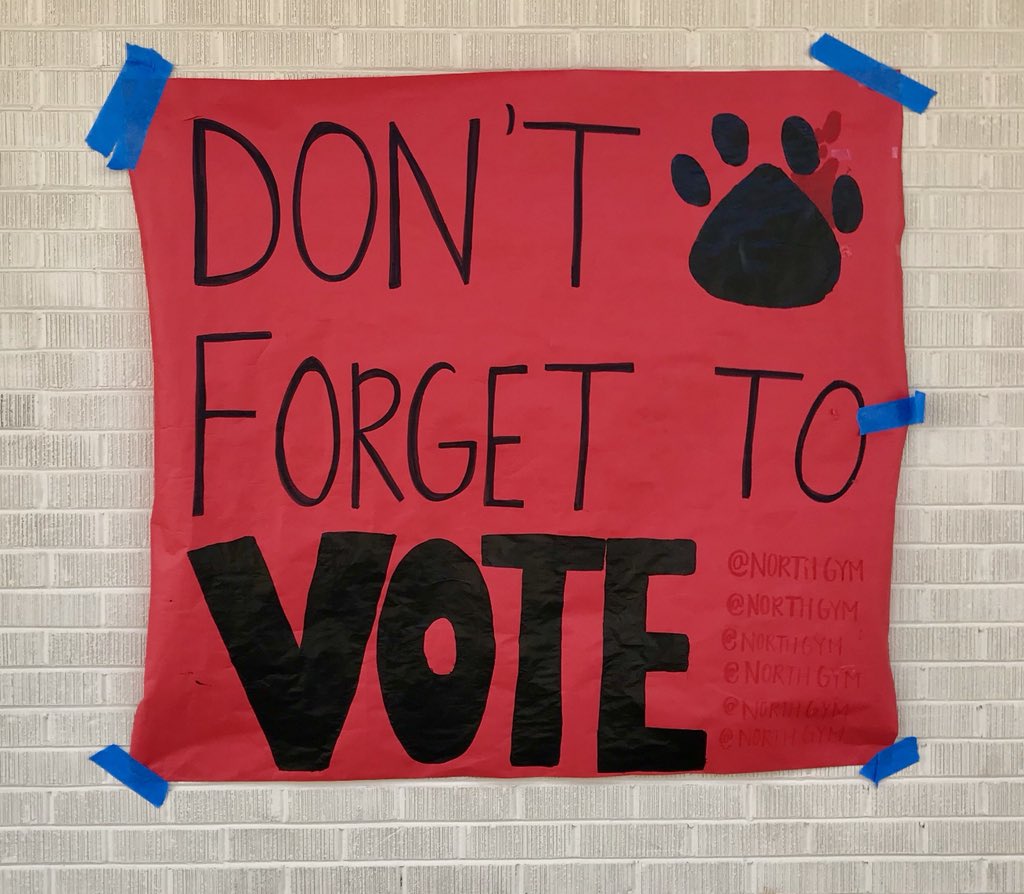 RecordersOffice's tweet photo. This is the 2nd year we partnered with the @PBProject to run participatory budgeting elections for students. The CRT team conducted 10 school elections with real voting equipment. Civic engagement is a priority for my office —every step of the way.
#IPDConf2018 #votelocalaz https://t.co/O0hOWadD5E