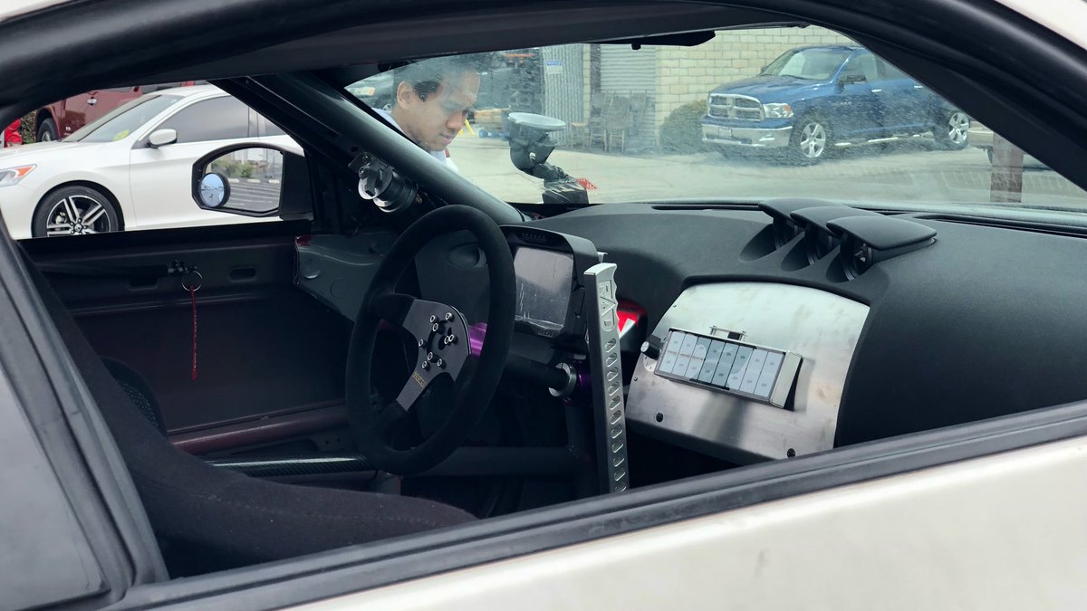 tjhunt_'s tweet photo. interior goals 🤤 https://t.co/ryN5lmSIqO