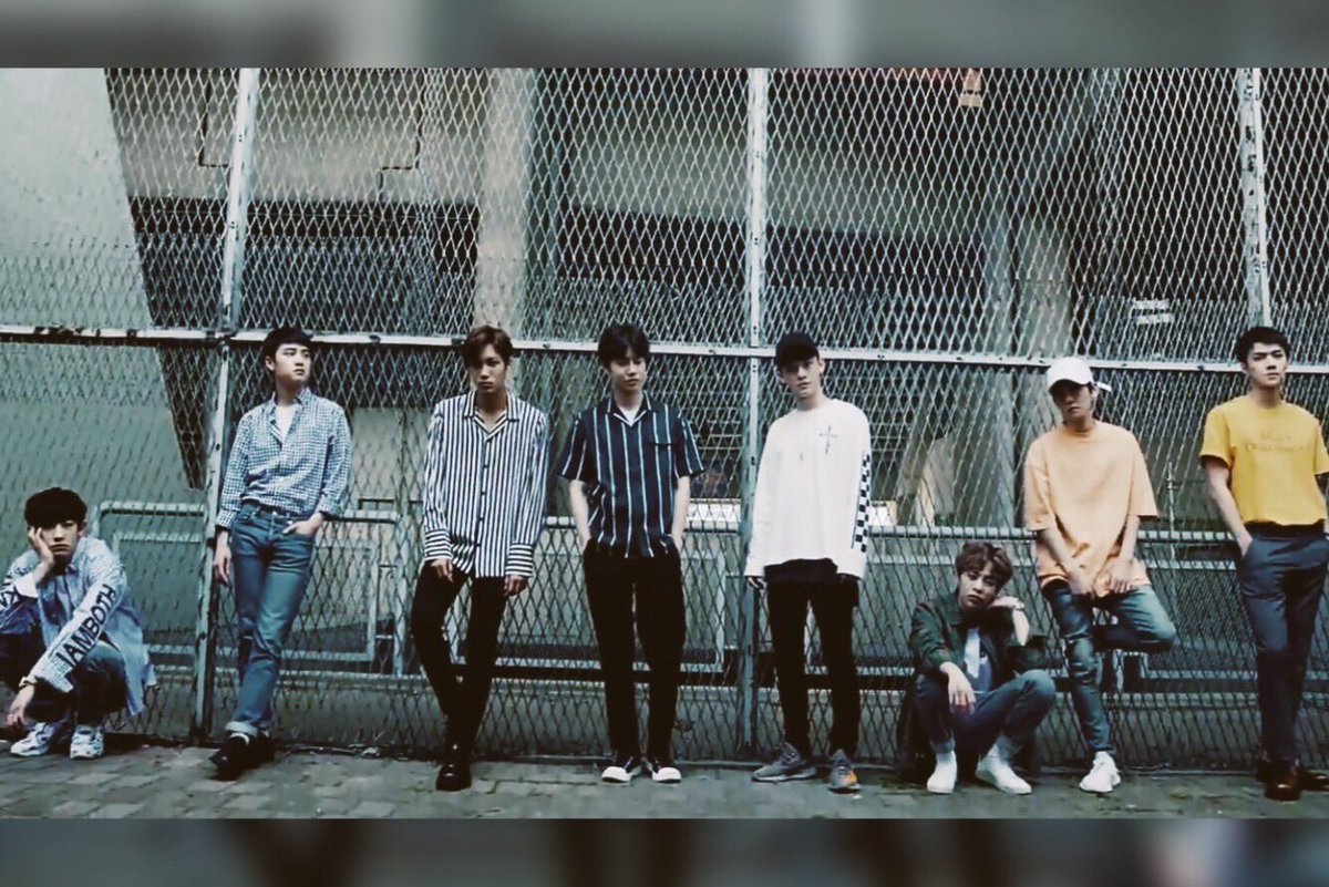 exothetic9's tweet image. [PHOTO] 2018 Exo x Aesthetic Film : Thread