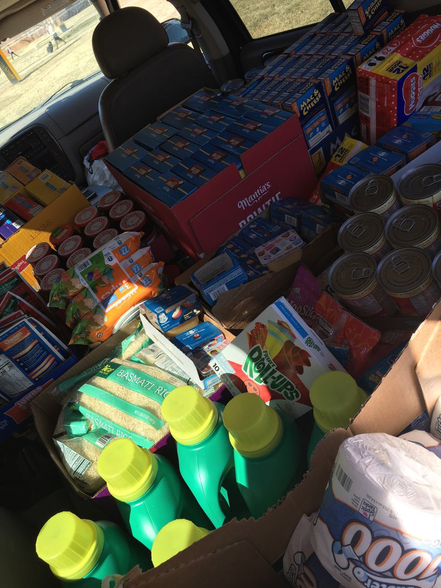 WichitaStateSGA's tweet photo. Thank you to our generous sponsors, @WSU__Dining and @SaveALot, who gave about $1700 in donations on Friday morning. We appreciate all the volunteers who helped unload the items into the Shocker Support Locker. https://t.co/dn0qkKsIOu