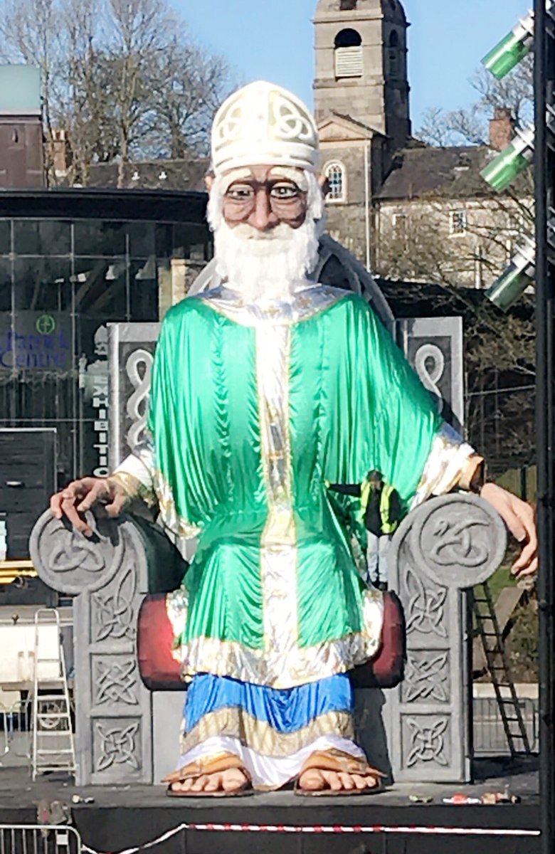 cudownpatrick's tweet photo. St Patrick will be keeping us company for the next week here in DCU 😊 #OfficeView #StPatricksDay #Downpatrick #Excitment #Parade ☘️☘️☘️ https://t.co/oM44CwDXwQ
