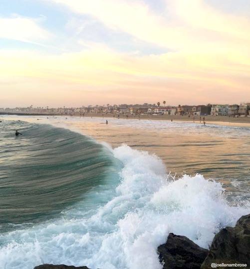 BalboaBayClub's tweet photo. Show your love for #NewportBeach with a vote in @USATODAY's "Best California Beach" Awards! https://t.co/QlWkotZjUY https://t.co/Bc6kWrZMGv