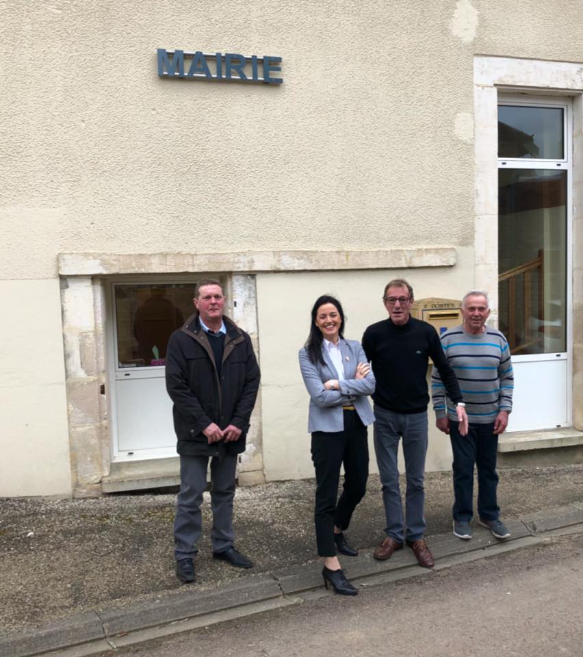 VBazinMalgras's tweet photo. Aujourd’hui, j’ai poursuivi mes permanences à Villiers-le-Bois, Maison-lès-Chaource, @Chaource_Aube , #Lagesse et #Chaserey.
Je remercie chaleureusement tous les maires et les élus pour leur accueil et les échanges enrichissants et constructifs. https://t.co/VnsOMSV2R4