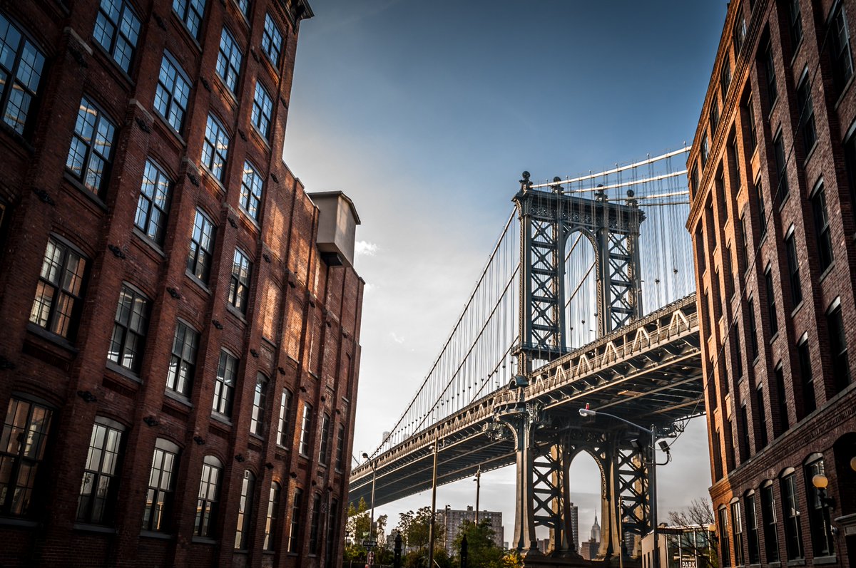 Off Market Resi Units in Greenpoint BK
New Construction/no previous owners
 
- 1 Beds &amp; 2 Beds from 700K-1.8M (all featuring private terraces)
- Modern finishes/fully wired/blue tooth systems/surround sound
- Steps from the subway
- Extensive storage/bike room/common roof deck