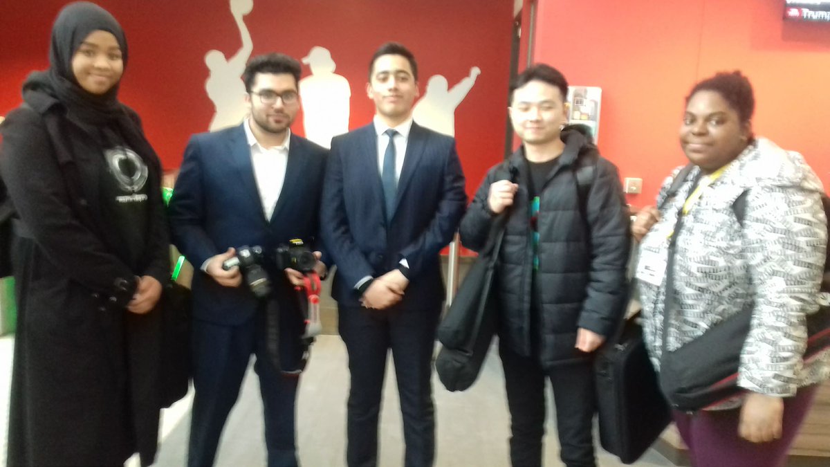 MuhammaddNawaz's tweet photo. My son '@Ahmadnawazaps presentation in Walsall college,UK. Participation of high officers of Home Office,Counter Extremism and police department. https://t.co/n5Rfylg9z2