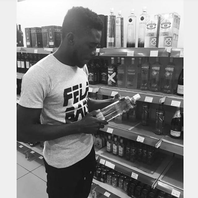 felabackco's tweet photo. Order your FelaBackCo clothing #felabackco #nationwide_delivery #shoplocal #shopNigeria #clothing https://t.co/JRhGdRFpJ7