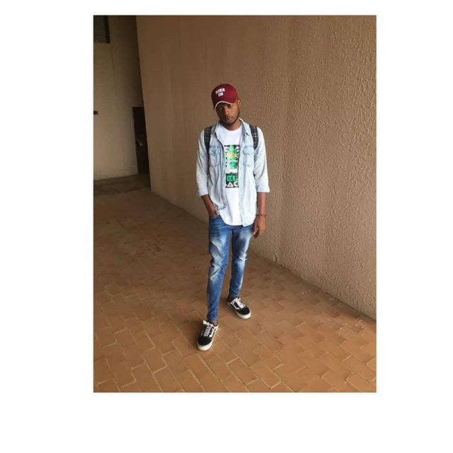 felabackco's tweet photo. DM to place your order now #niceTees #tracksuit #felabackco #nationwide_delivery https://t.co/Ju2EeHE6ov