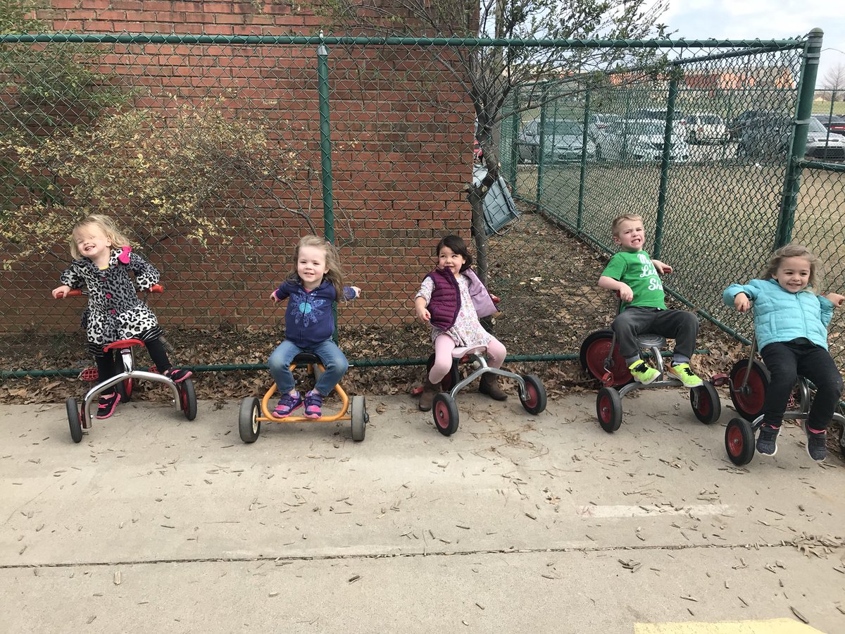 Look who is ready to step into spring break! #thecrew #PS #Ecdc #springbreakready