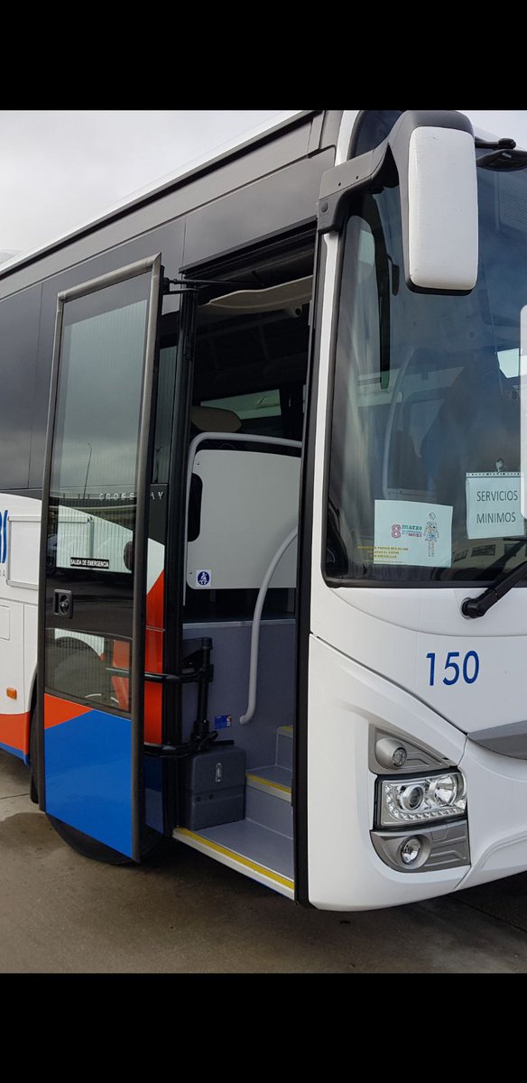 MAITOURS_es's tweet photo. #Revolucion8MESP @MAITOURS_es Ayer nos sumamos en la búsqueda de la #IgualdadDeGenero y en los servicios mínimos que prestamos, nuestros minibuses y autocares llevaban este cartel¡ Entre tod@s rompemos barreras¡ https://t.co/CA0EGQMKcK