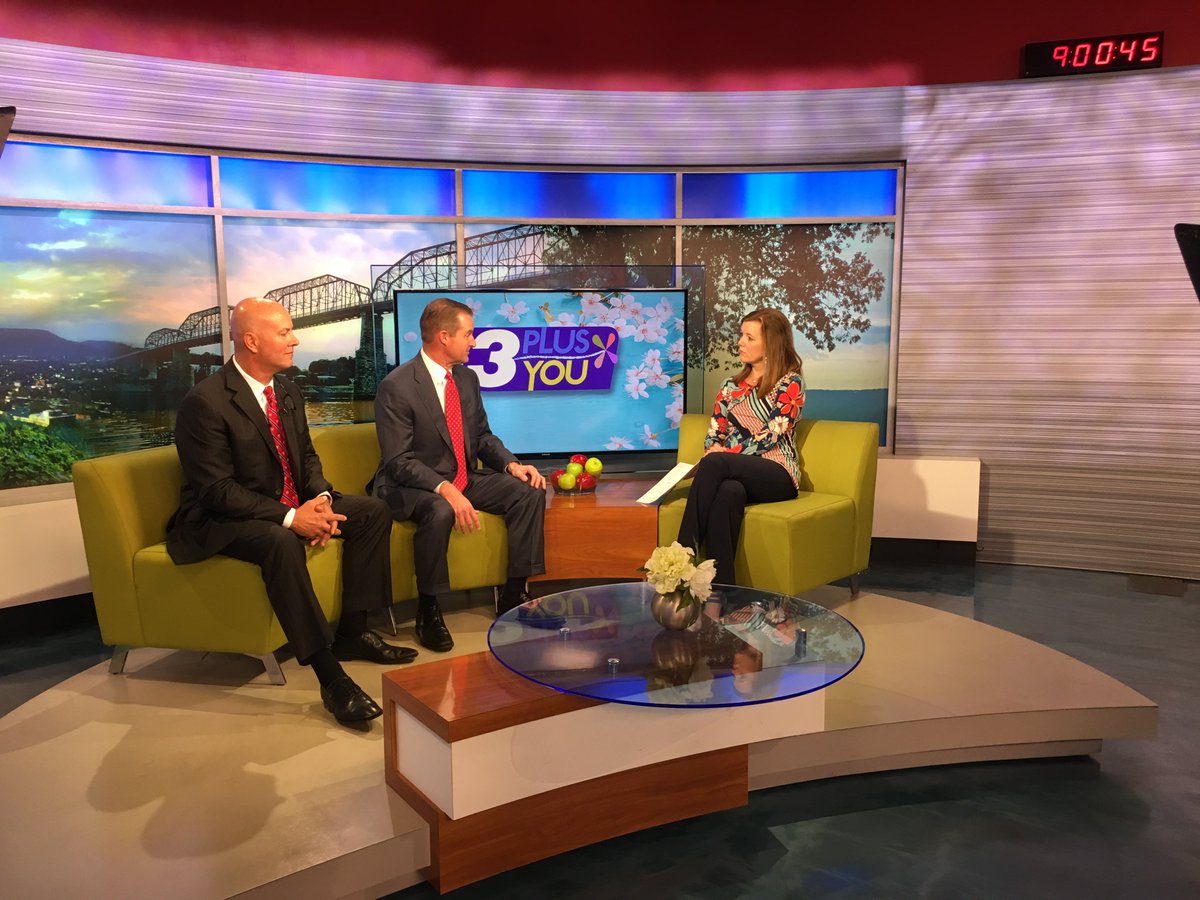 AskTheInsiders's tweet photo. We chatted with Julie Edwards from @WRCB @3PlusYou yesterday morning to discuss all things claims, fees, and what we do for our clients. Be sure to watch our clip on #3PlusYou next Friday! https://t.co/2USuvB9kjs