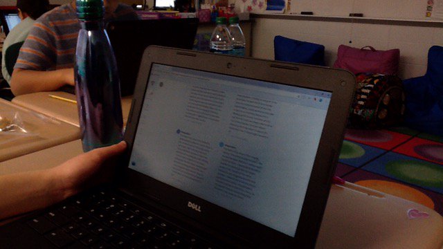 AprilBodner1's tweet photo. Using Verso for our weekly Book Club Check-In 📚 @CatenaColts https://t.co/YR2GXvKiIj