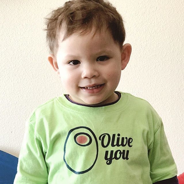 Aprilierre's tweet photo. I couldnโt resist snagging this adorable Tee from @pearsonprint during the @mnbloggerbash last night for my little guy who turned 23 months...time...flies!!๐ #mnbloggerbash #lowertownpop #lowertownpop2018 #almost2 https://t.co/pZNLIJtNST https://t.co/Z4UCV6vOkm