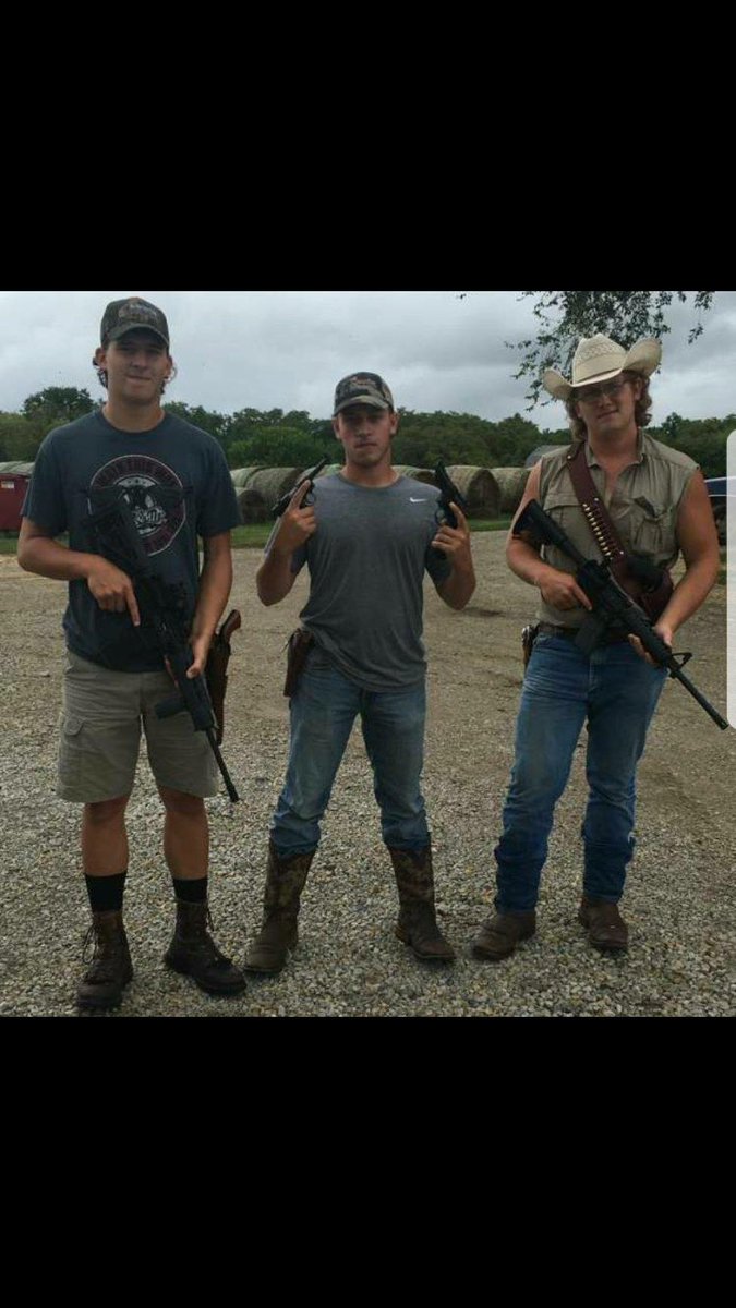 JasperHanson65's tweet photo. The right of the people to keep and bear Arms, shall not be infringed. Come and take them liberal snowflakes #donttreadonme🐍 https://t.co/JedzX8sa5B