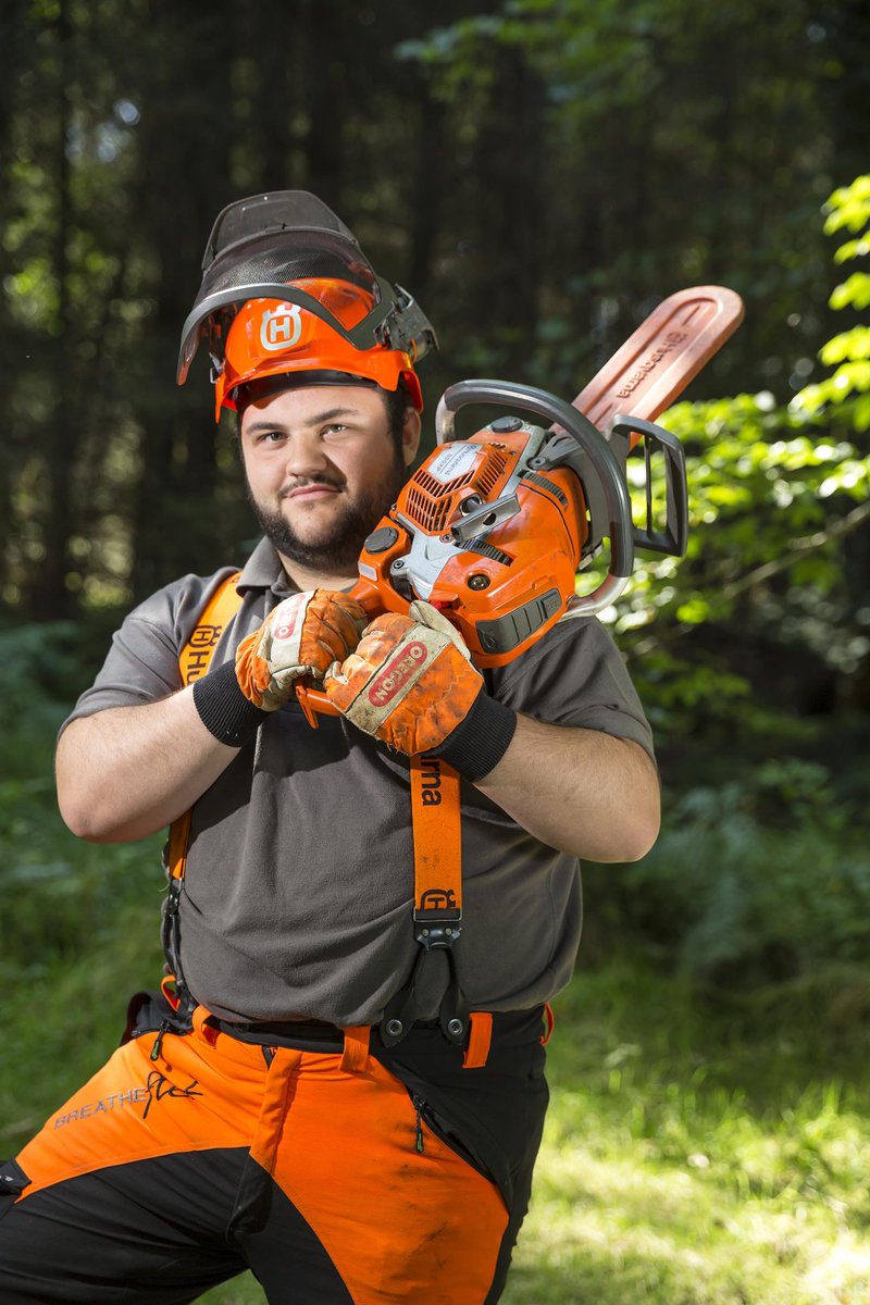LantraScotland's tweet photo. Aaron Ross, from #Fife, has done a Modern #Apprenticeship in #Trees and #Timber with @falklandestate and is finalist in our #learner of year awards.
https://t.co/rG7Xnhii3N #LOTY18 #ScotAppWeek18 #YOYP2018 #MyApprenticeStory #RYP2018 https://t.co/4CEsY21pze
