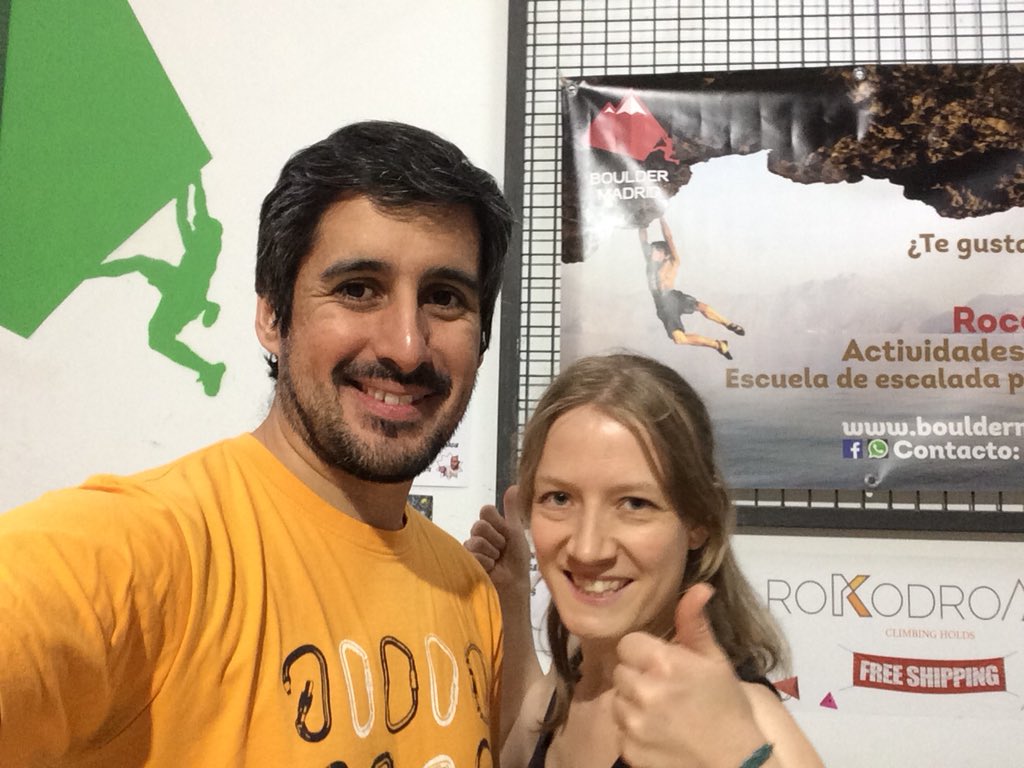 Getting ready for our yoga workshop at Boulder Madrid. 🙌🏼💪😃