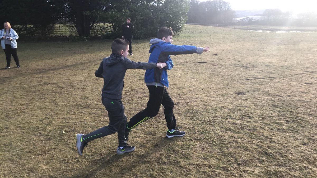 stpaulsshet's tweet image. Manor Olympics is well underway #lotsoffun #readyforthechallenge