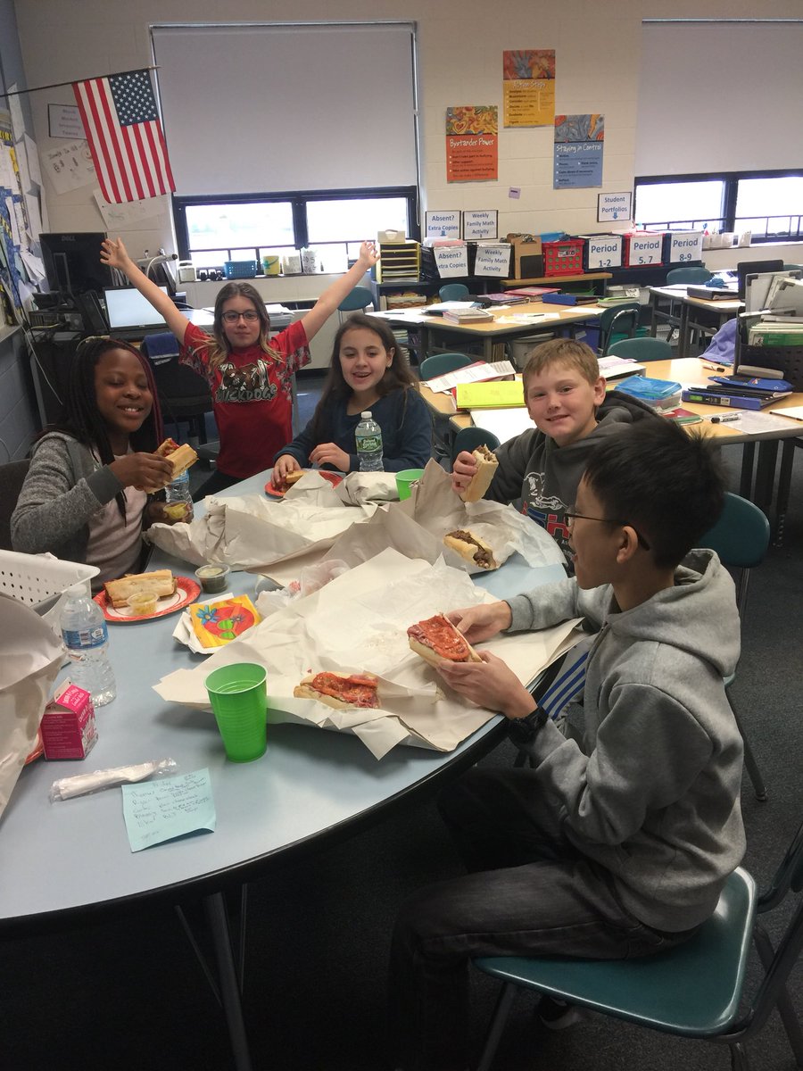petruccim's tweet photo. Fact Madness Champions Enjoying Lunch From Sugar Hill! #WeAreDavies https://t.co/jhFJxTfWYx