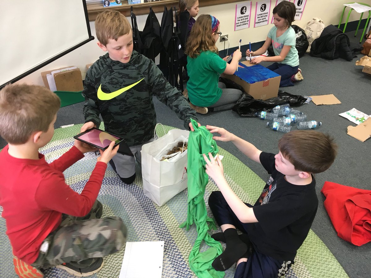 petersen4th's tweet photo. Innovation at its finest! #ogcpinnovationday #ogdenavenuepanthers #cplearns https://t.co/F9r7TFZgpj
